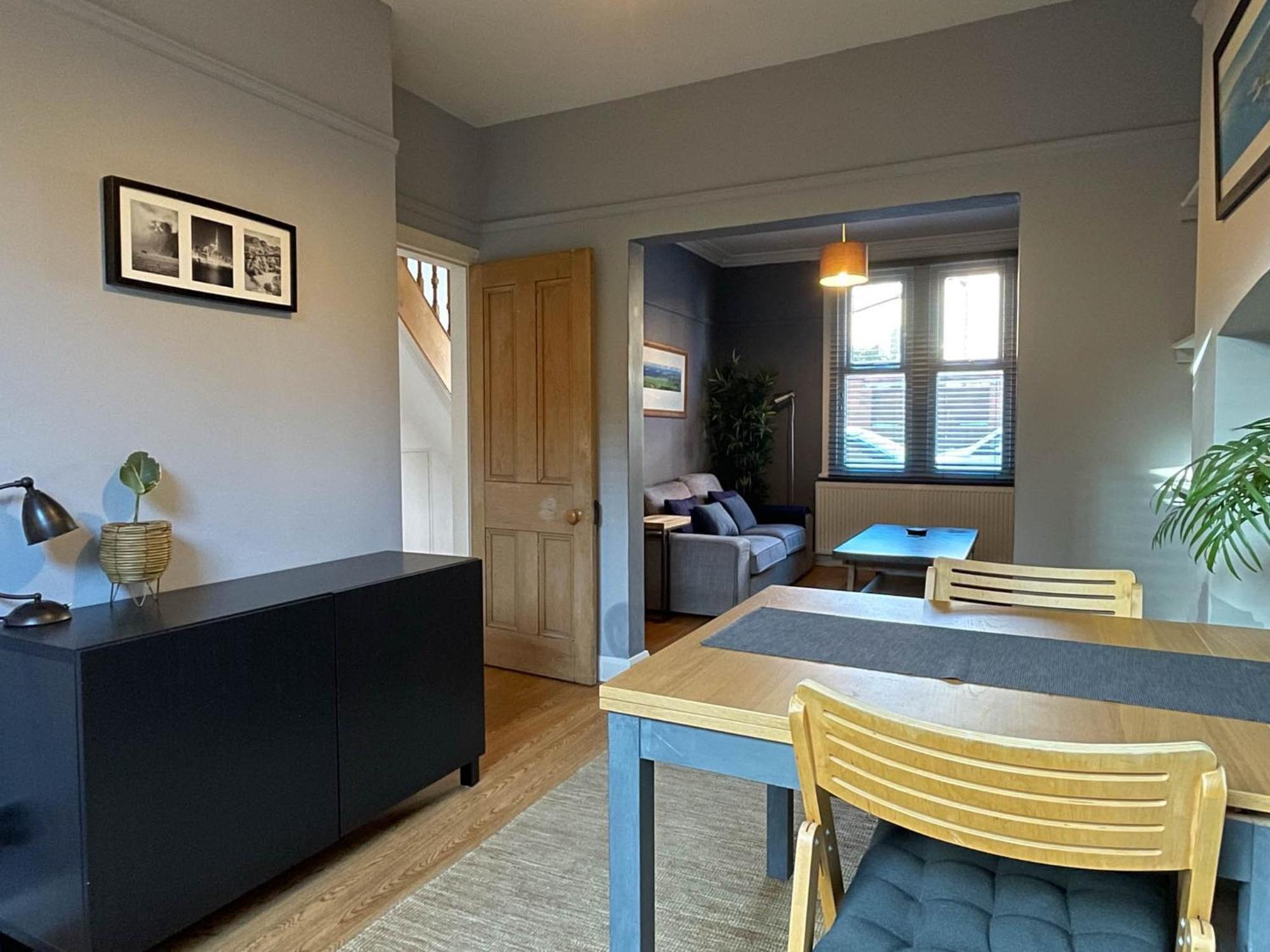 Townhouse In Trendy Suburb Of Hoole Daire Chester Dış mekan fotoğraf
